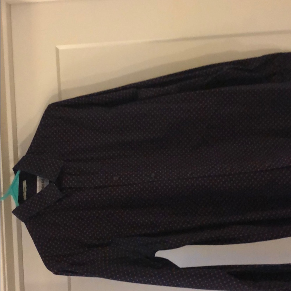 Nice Express casual button down with cool pattern
